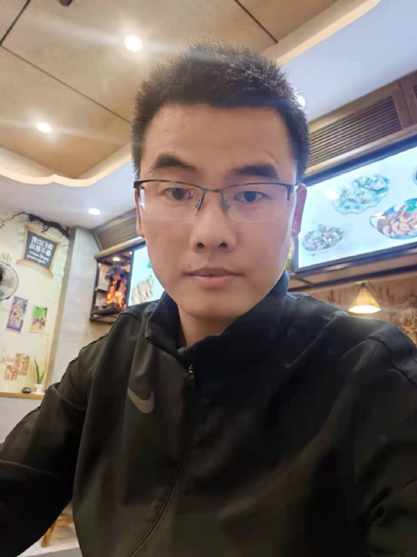 奔向幸福的第一张照片--西安相亲服务中心