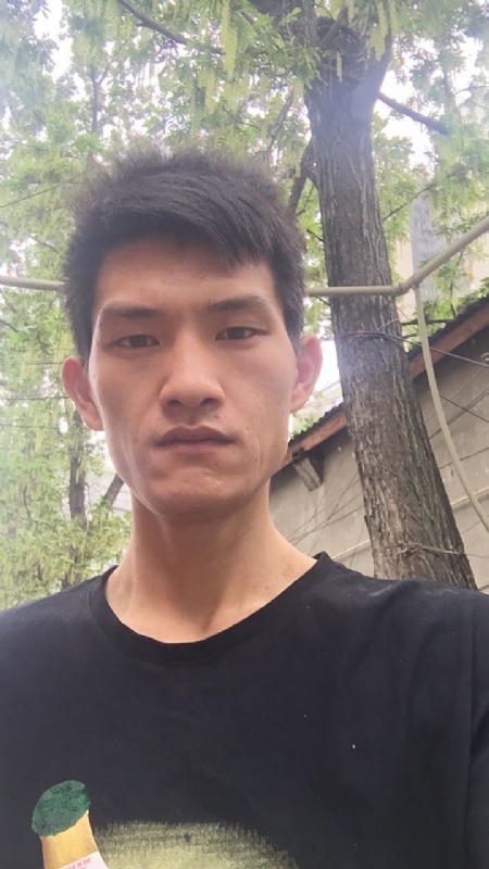 忘了他吧我搬砖养你的第一张照片--西安相亲服务中心