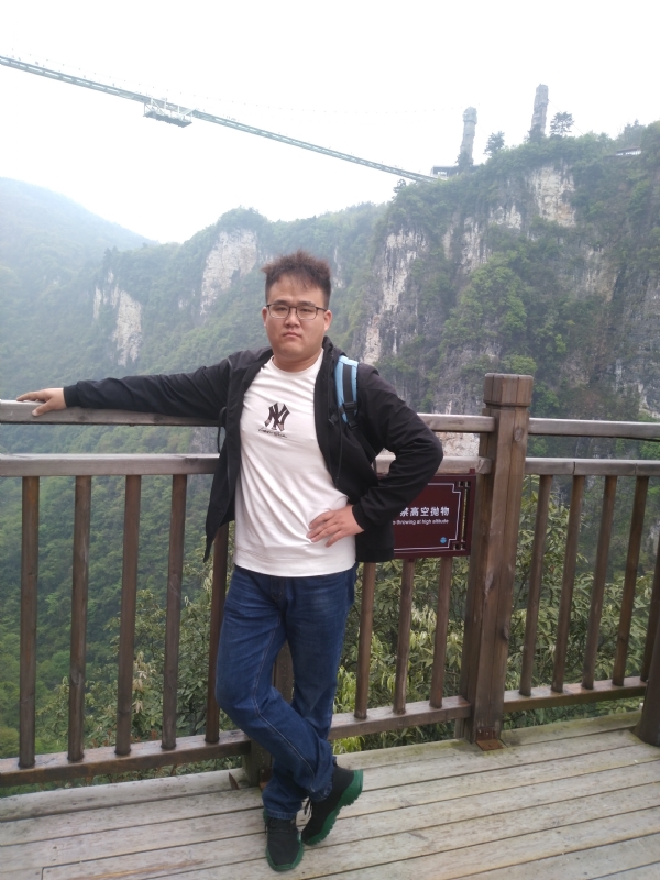 简单的第一张照片--西安相亲服务中心