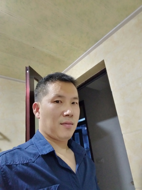 余生搀扶走的第一张照片--西安相亲服务中心