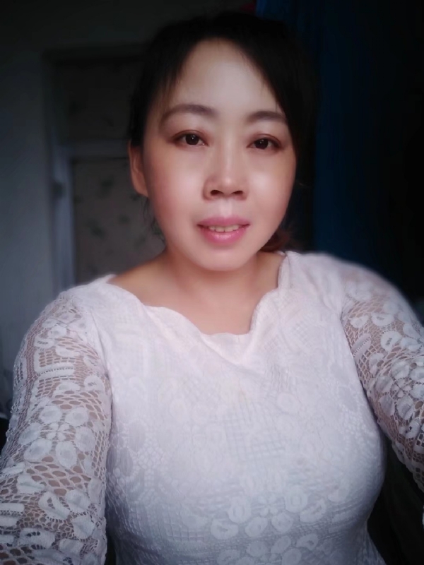 笑看人生的第一张照片--西安相亲服务中心
