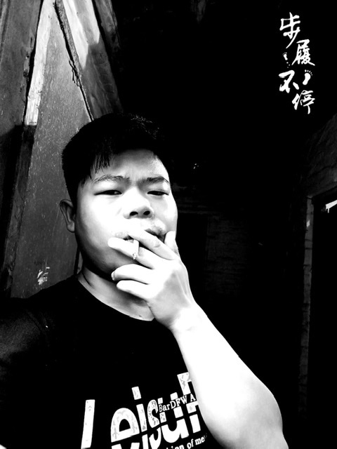 一見鍾情的第三张照片--西安相亲服务中心