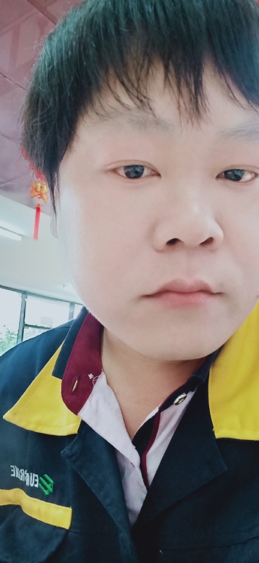三哥哥的第一张照片--西安相亲服务中心