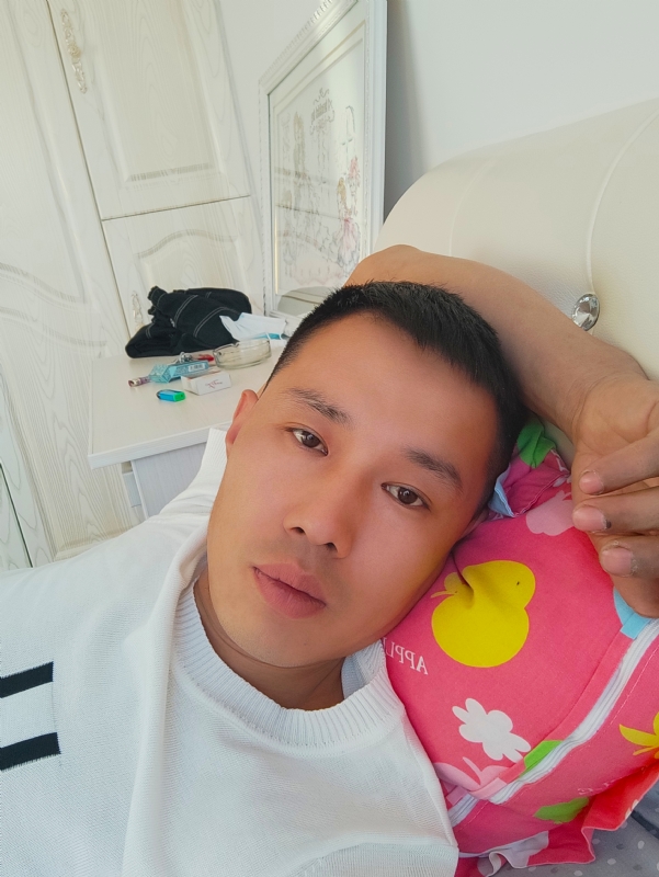 一个人的第一张照片--西安相亲服务中心