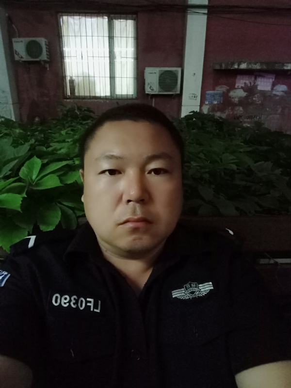 冯宇的第一张照片--西安相亲服务中心
