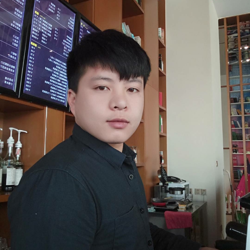 帅被人打的第一张照片--西安相亲服务中心