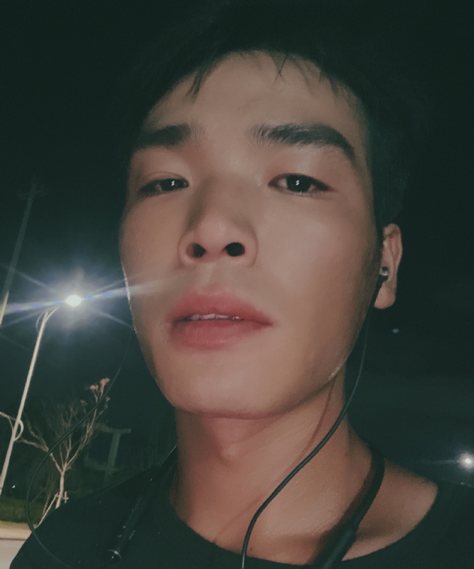 满船清梦压星河的第二张照片--西安相亲服务中心
