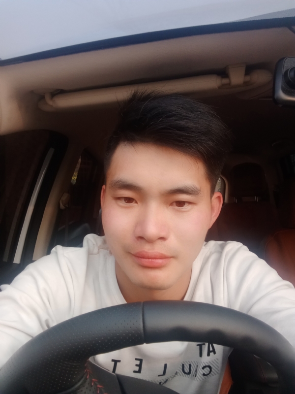 平凡人生的第一张照片--西安相亲服务中心
