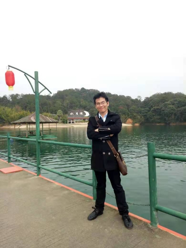 缘分不期而遇的第一张照片--西安相亲服务中心