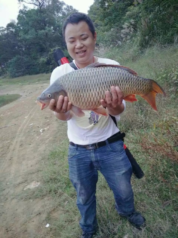 迷路的男人的第一张照片--西安相亲服务中心