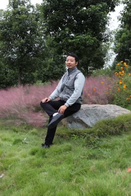 严小木的第一张照片--西安相亲服务中心