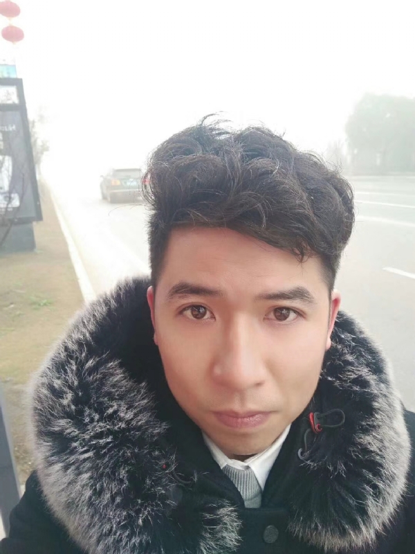 开心快乐每一天的第一张照片--西安相亲服务中心