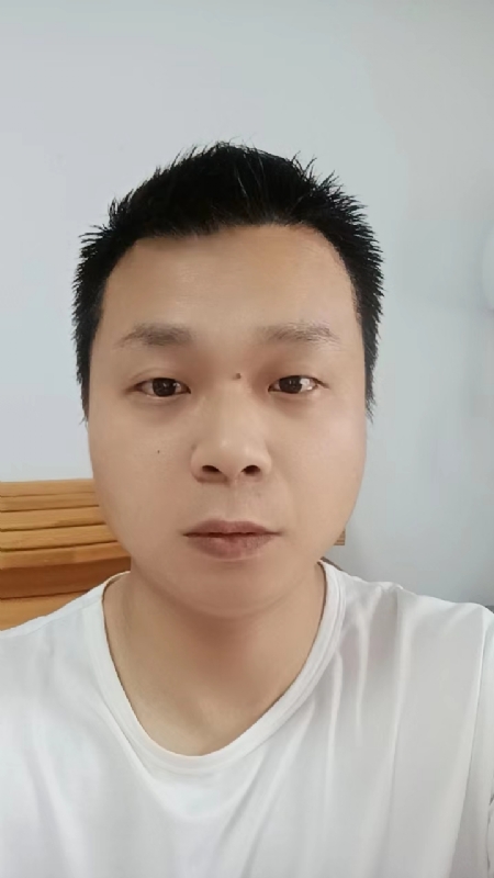 阳光的第一张照片--西安相亲服务中心