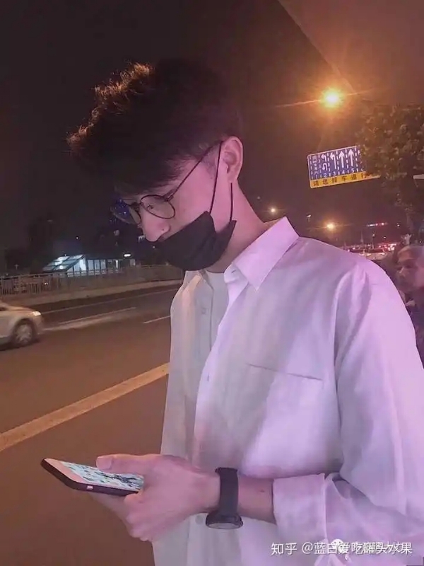 情圣的第一张照片--西安相亲服务中心