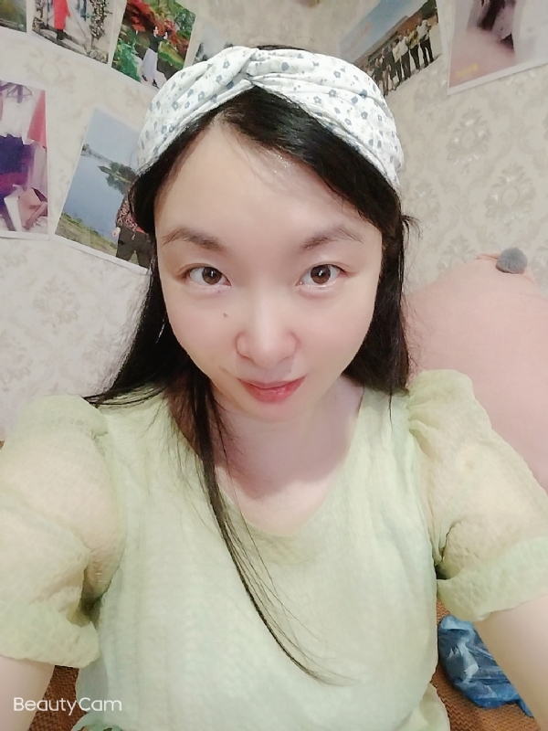 佳佳的第一张照片--西安相亲服务中心