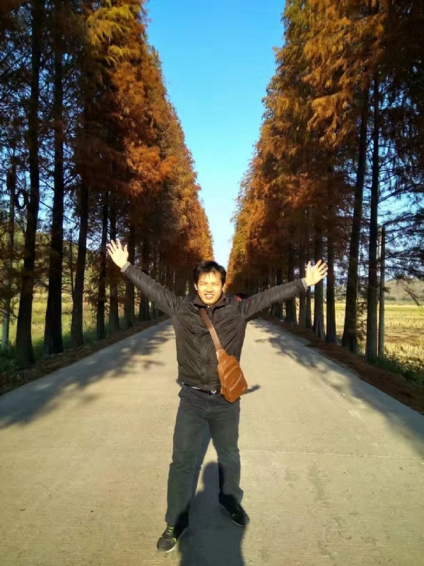 朱相平的第二张照片--西安相亲服务中心