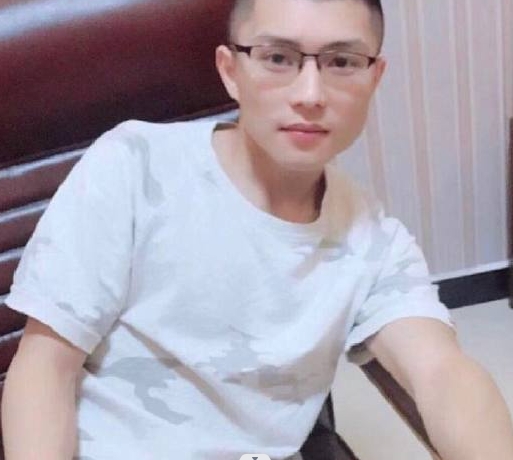 辉辉辉的第一张照片--西安相亲服务中心