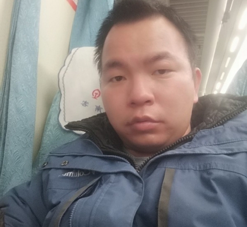 淡定的第一张照片--西安相亲服务中心