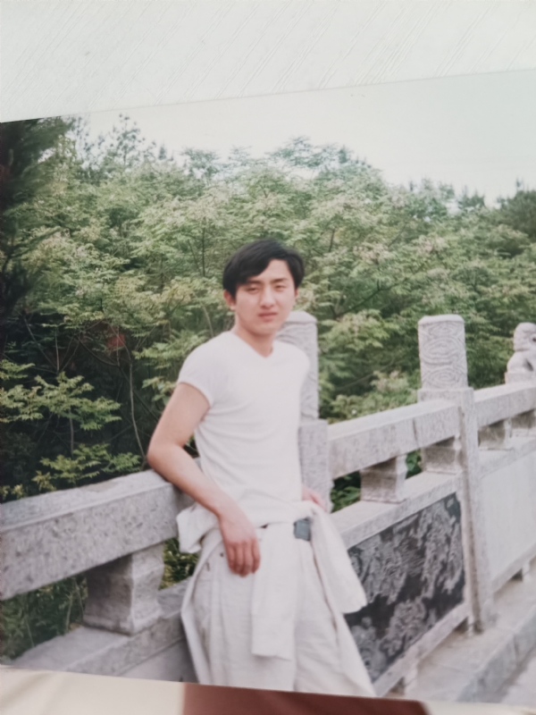 朱琦的第二张照片--西安相亲服务中心