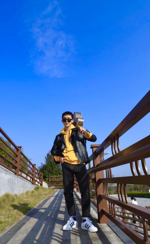 南子的第一张照片--西安相亲服务中心