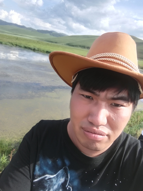 LOVE的誓言的第二张照片--西安相亲服务中心