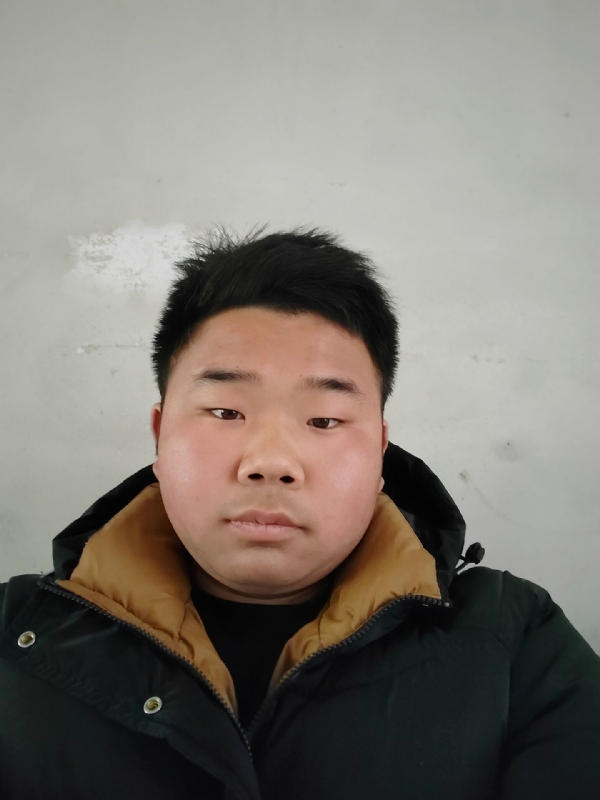 精神饱满的第五张照片--西安相亲服务中心
