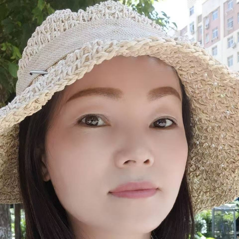蓝妮的第二张照片--西安相亲服务中心