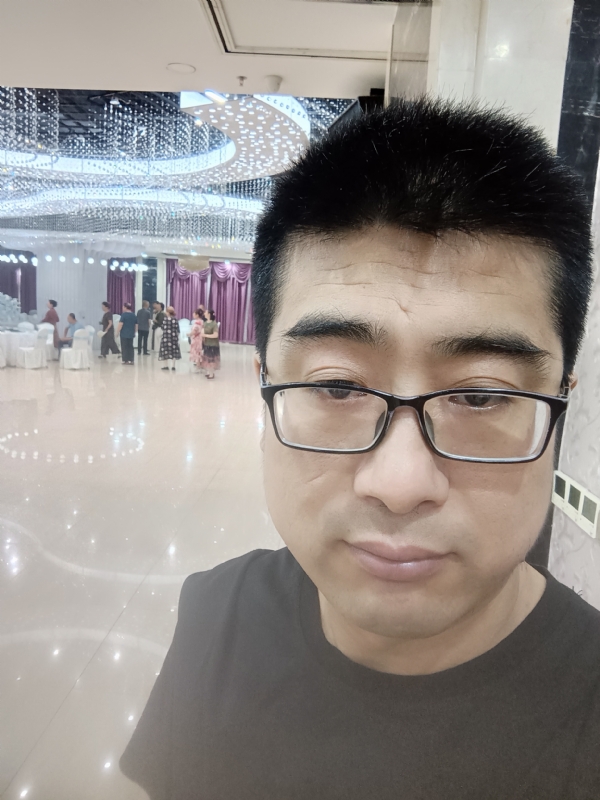 晴天的第三张照片--西安相亲服务中心