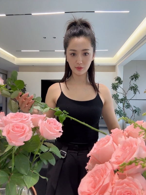 喜糖的第一张照片--西安相亲服务中心