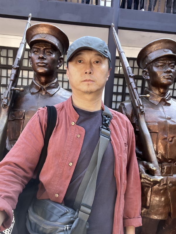 川雲的第一张照片--西安相亲服务中心