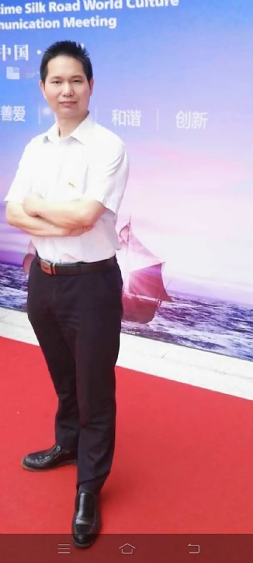 玉树临风的第二张照片--西安相亲服务中心