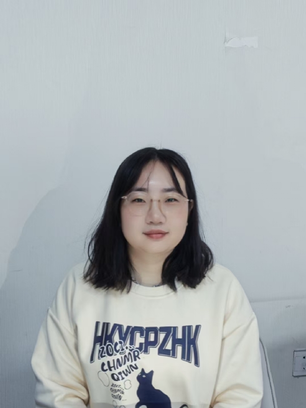 雪舞的第二张照片--西安相亲服务中心
