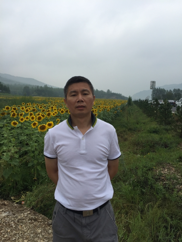 爱拼才会赢的大叔的第二张照片--西安相亲服务中心