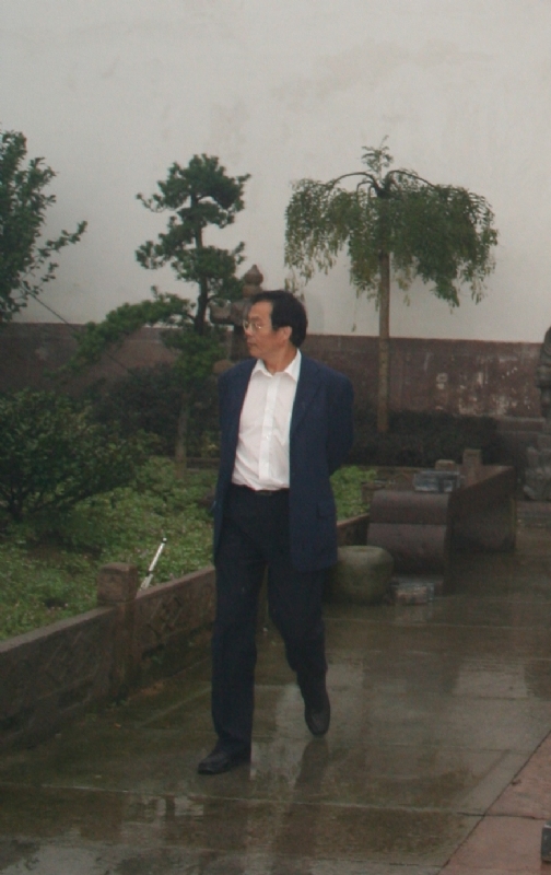 与世为缘的第一张照片--西安相亲服务中心