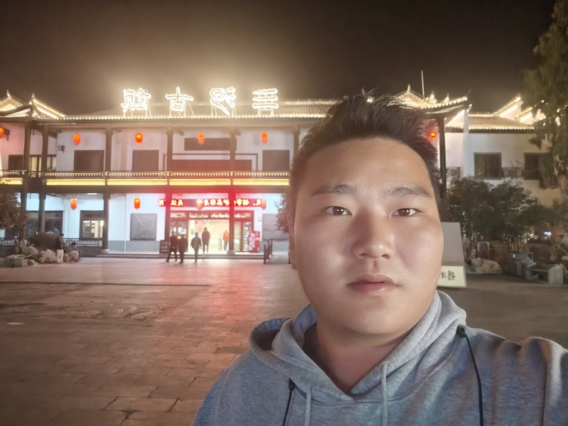 小鹿艾克的第一张照片--西安相亲服务中心