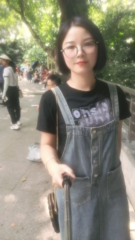 如燕的第一张照片--西安相亲服务中心