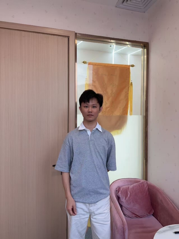 小叶子的第一张照片--西安相亲服务中心
