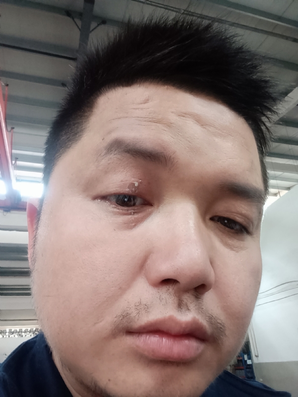 彬彬的第一张照片--西安相亲服务中心